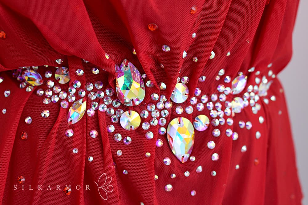 Justaucorps grs tenue spectacle rouge voile strass collant