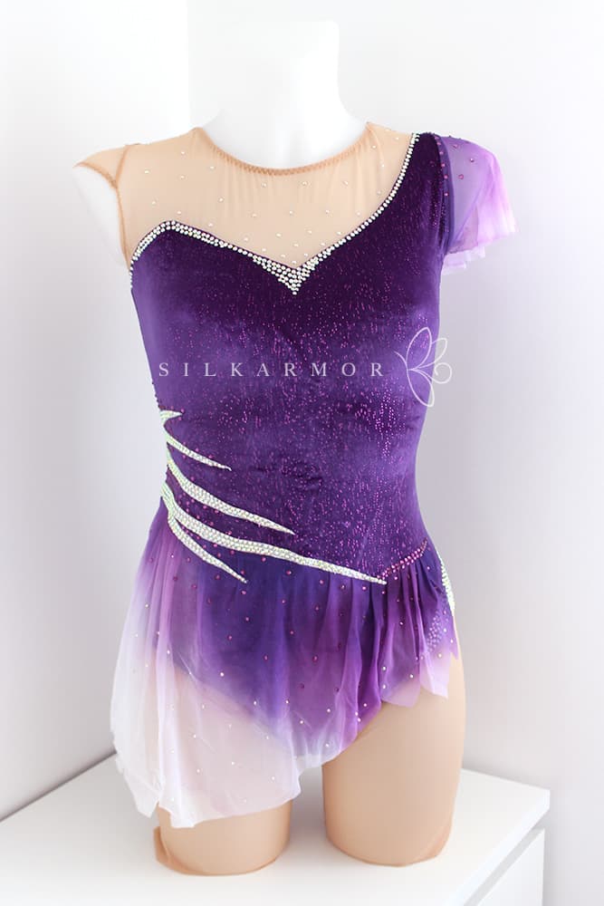 justo grs gymnastique rythmique création couture violet voile velours