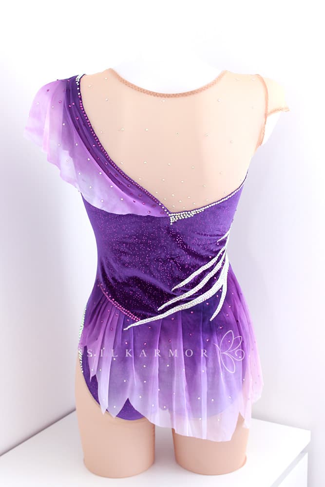 justo grs gymnastique rythmique création couture violet voile velours
