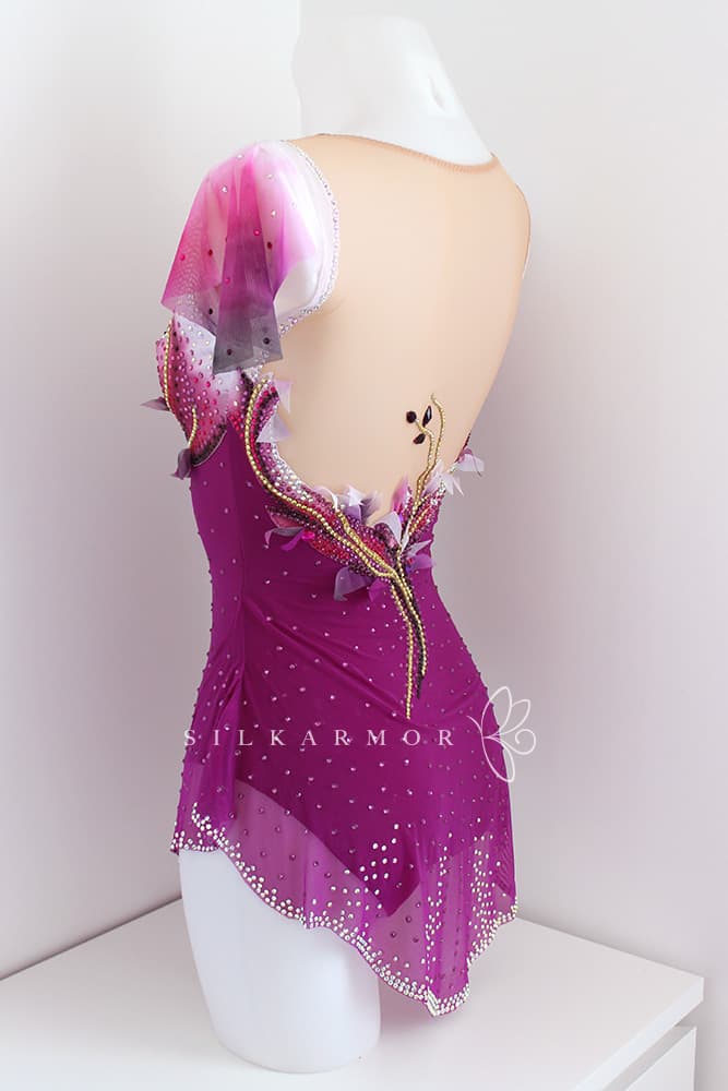 justo pourpre fuschia fleurs strass confection création blanc 