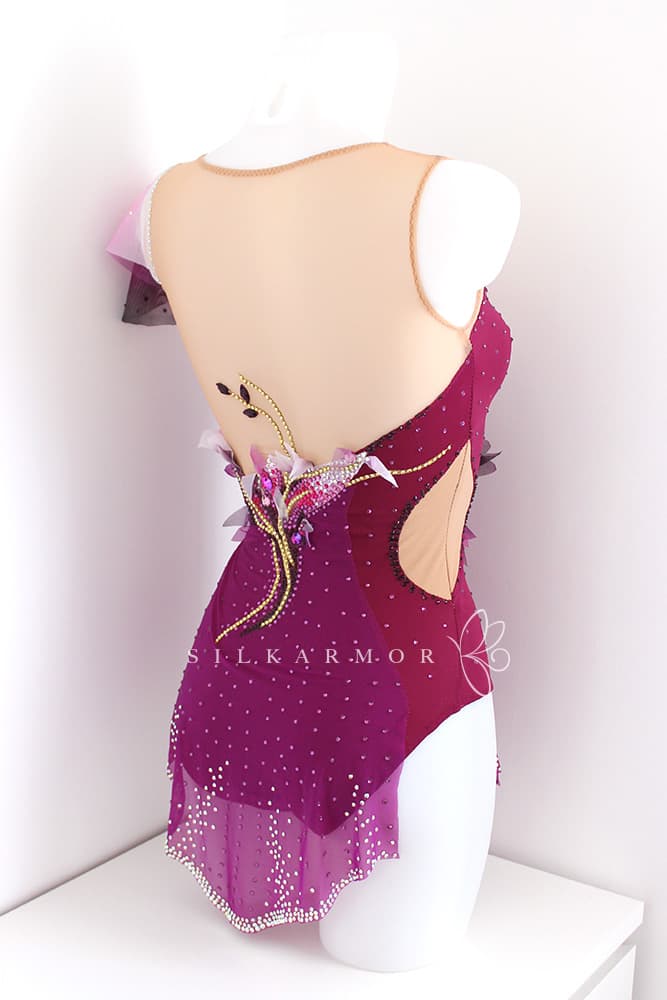 justo pourpre fuschia fleurs strass confection création blanc 