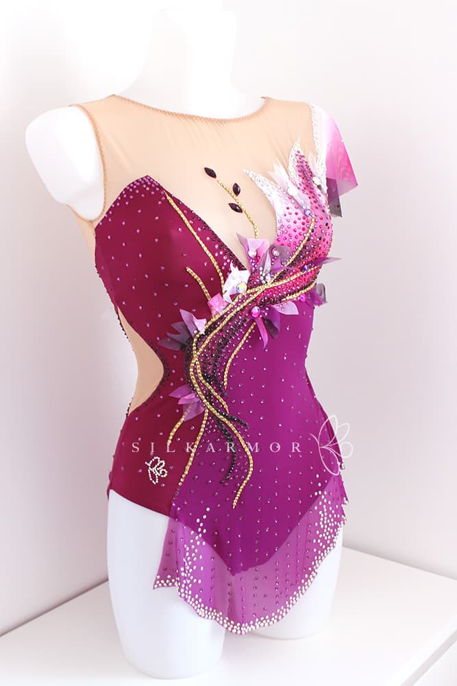 justo pourpre fuschia fleurs strass confection création blanc 