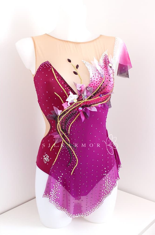 justo pourpre fuschia fleurs strass confection création blanc