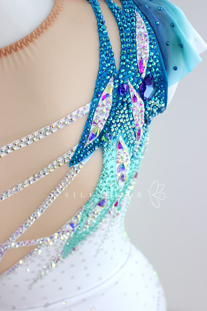 justaucorps grs gymnastique rythmique sur mesure création confection, bleu blanc vert strass voile