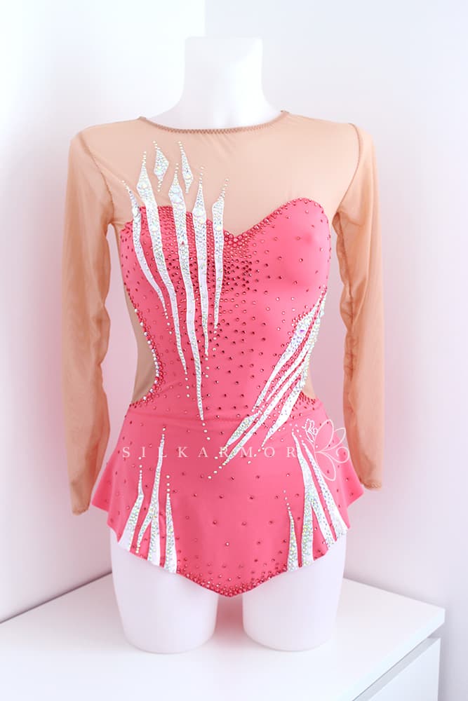 Justaucorps leotard rg rythmics gymnastic gymnastique rythmique compétition couturière sur mesure lycra corail blanc strass
