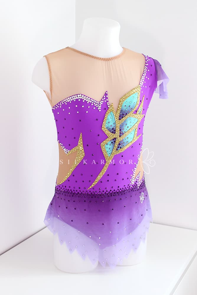 Justaucorps leotard rg rythmics gymnastic gymnastique rythmique compétition couturière sur mesure lycra violet peinture dégradée strass création justaucorps