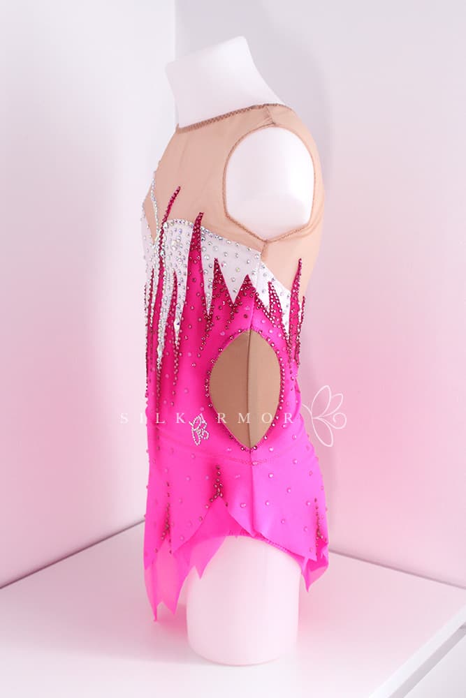 Justaucorps leotard rg rythmics gymnastic gymnastique rythmique compétition couturière sur mesure lycra rose et planc paillettes justaucorps confection sur commande