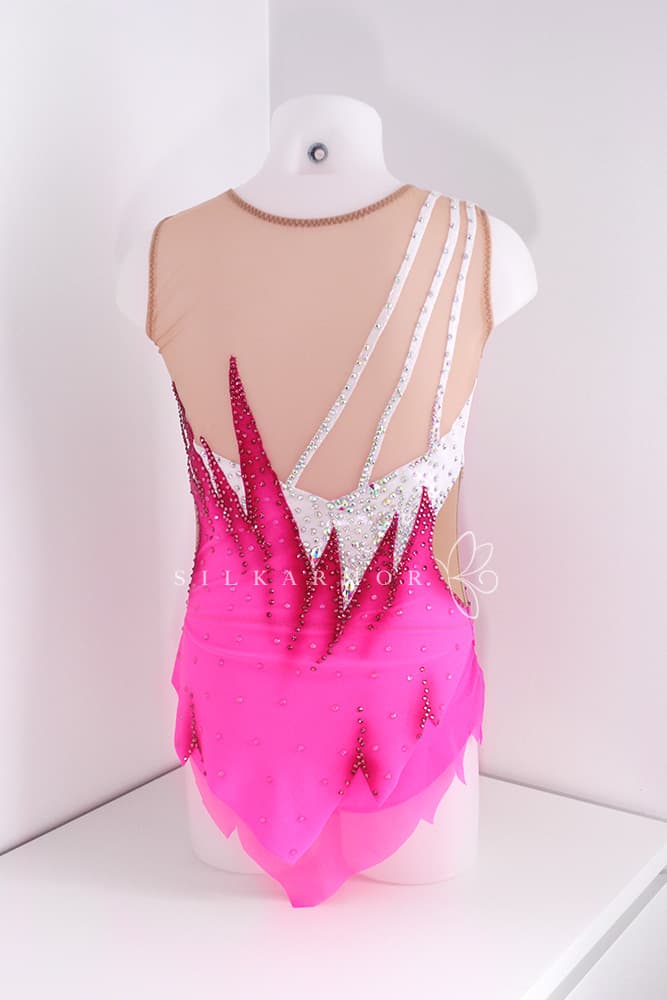 Justaucorps leotard rg rythmics gymnastic gymnastique rythmique compétition couturière sur mesure lycra rose et planc paillettes justaucorps confection sur commande