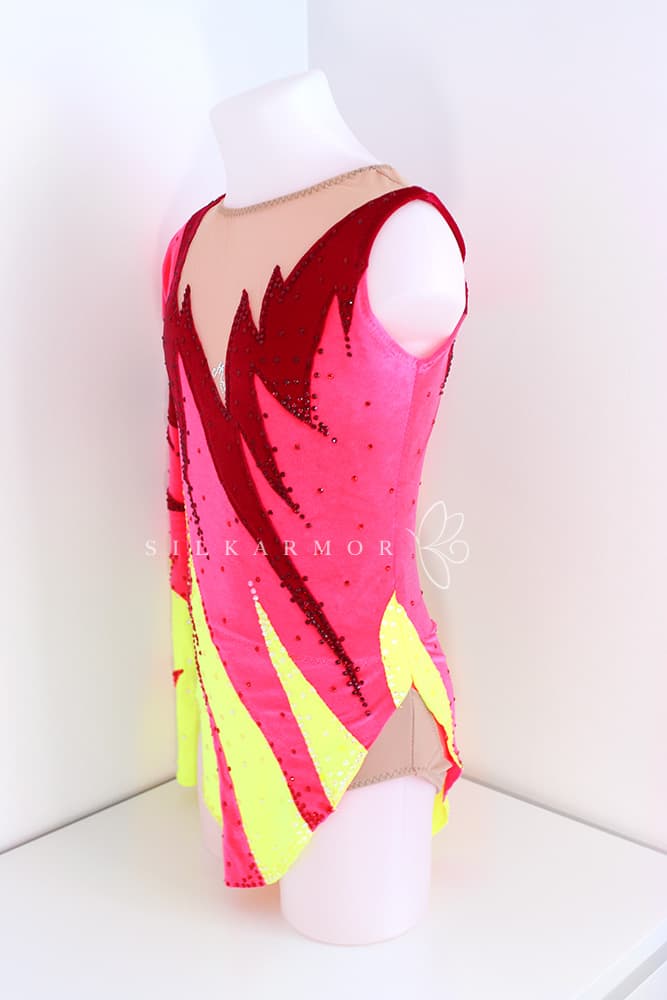Justaucorps leotard rg rythmics gymnastic gymnastique rythmique compétition couturière sur mesure lycra et velours fluo strass dessin création